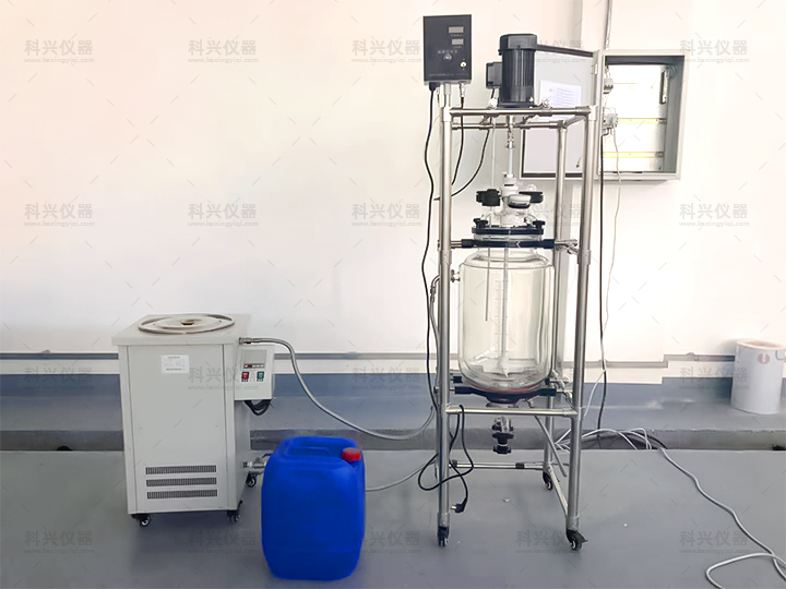 上?？婆d儀器與華東理工大學(xué)某公司合作